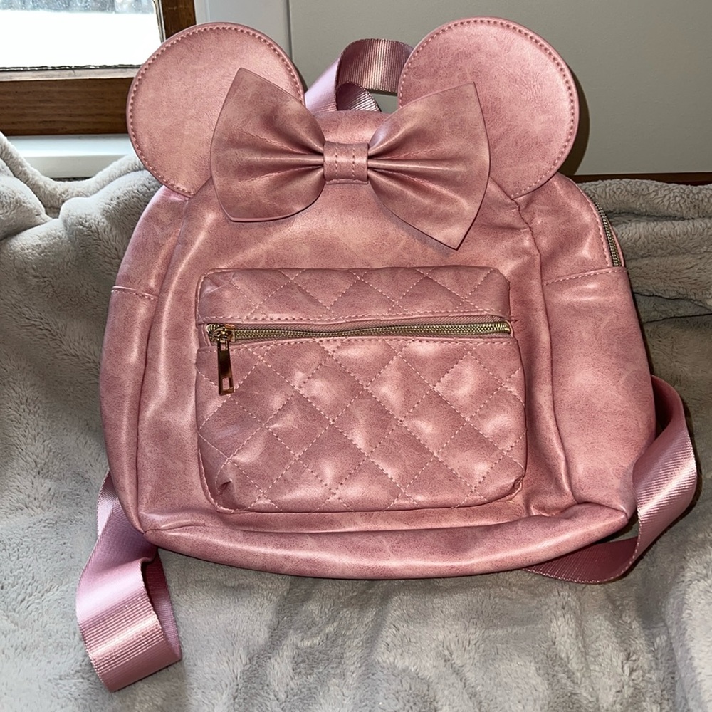 Minnie Mouse backpack